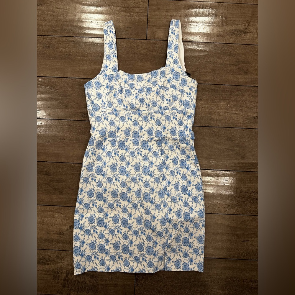 NWT Trixxi Floral Summer Dress size M